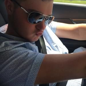 Meet your Posher, Connor